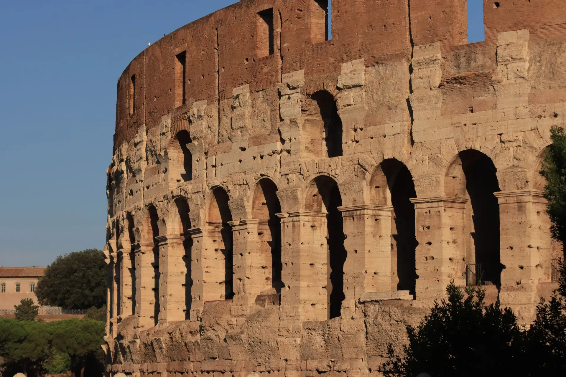 Venedik, Floransa ve Roma Turu – Yılbaşı, Ekonomik