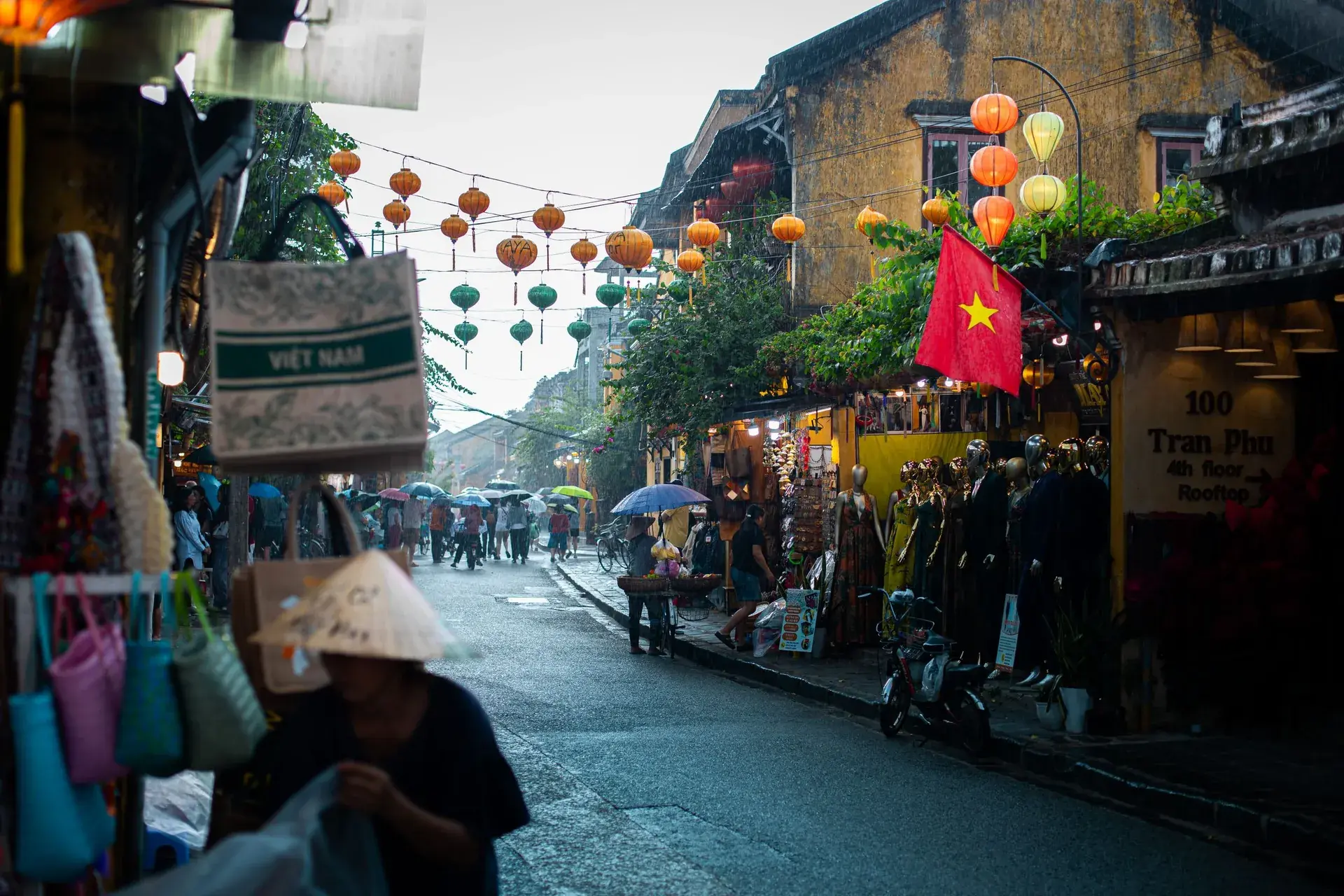 Vietnam Turu: Kızıl Nehir'den Mekong'a – 9 gece