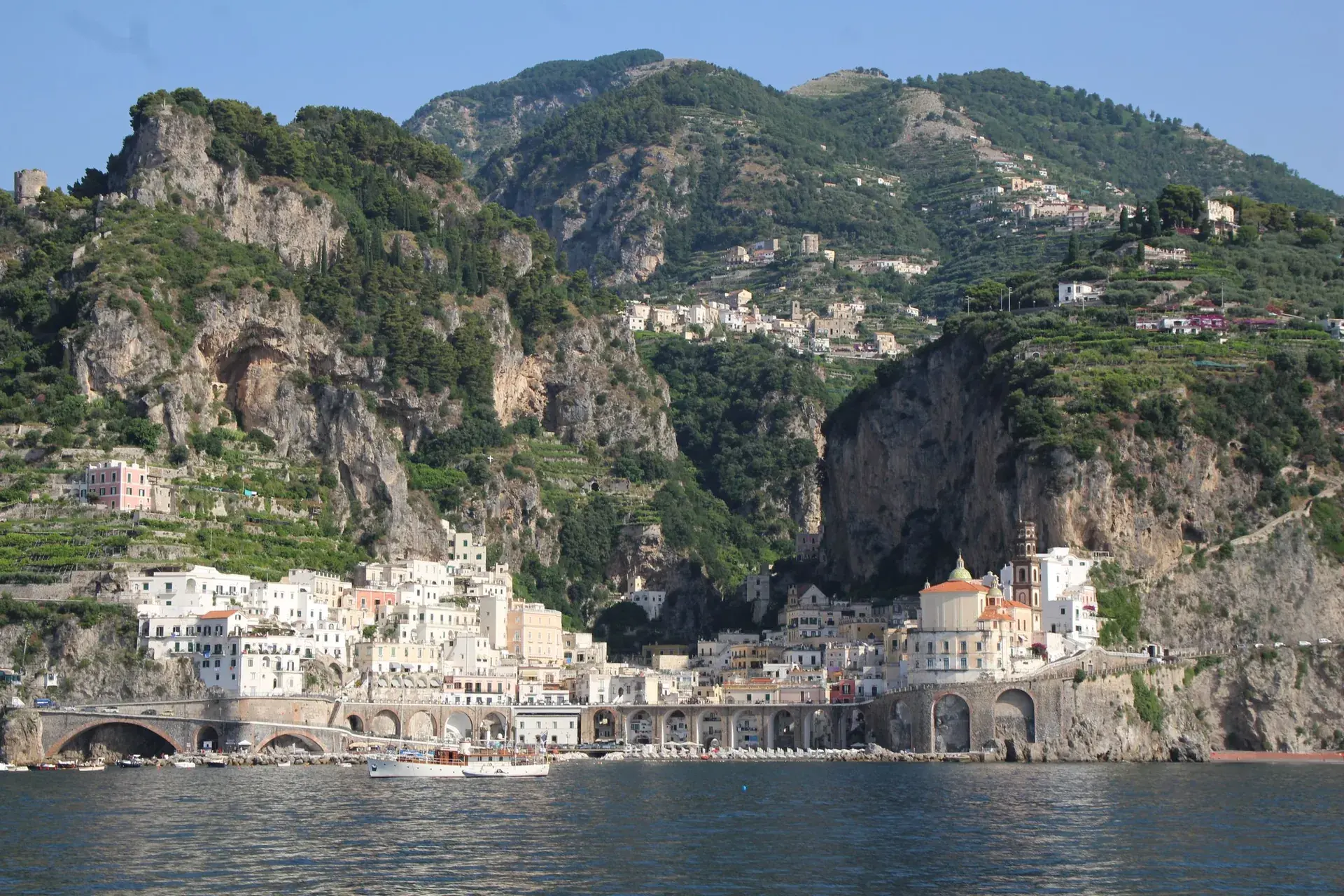 Costa Fascinosa ile Batı Akdeniz, Amalfi ve Sicilya