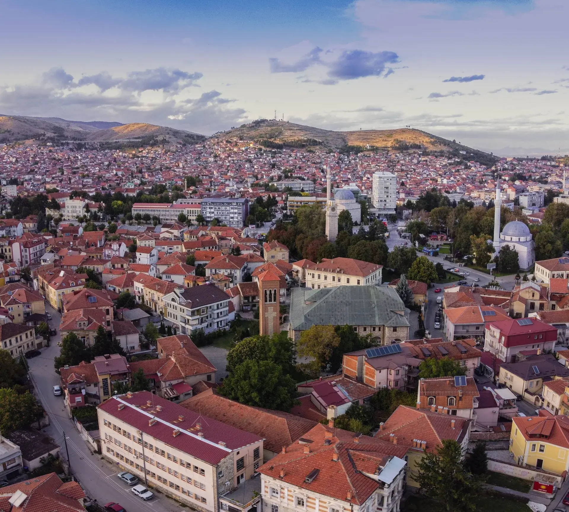 Manastır